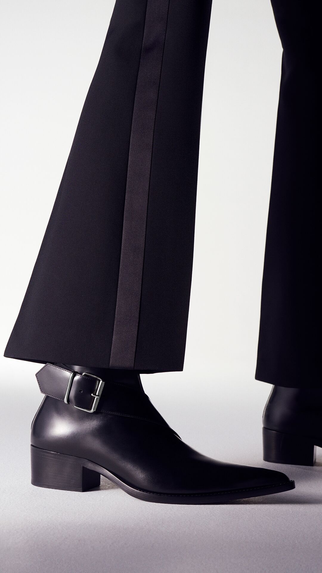 Mens McQueen T-Bar loafers with McQueen red socks